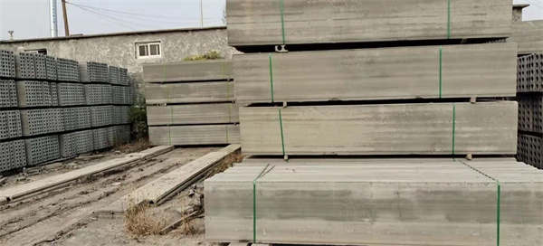 水泥轻质隔墙板生产